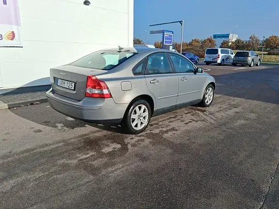 Volvo S40 2004 photo 4