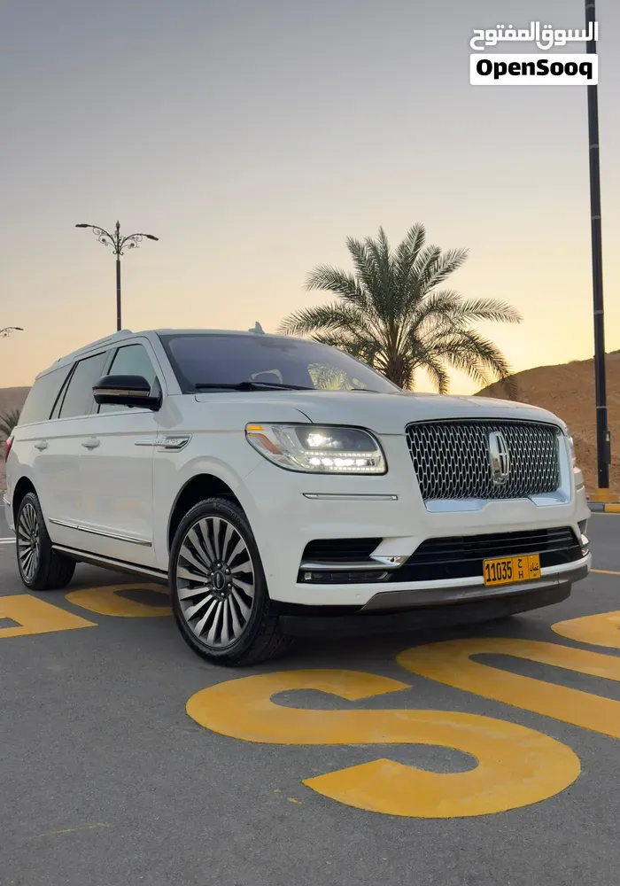 Lincoln Navigator