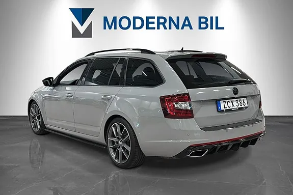 Skoda Octavia 2018 photo 4
