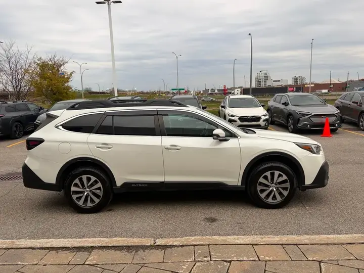 Subaru Outback 2022 photo 4