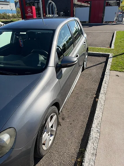 Volkswagen Golf Vi 2012 photo 2