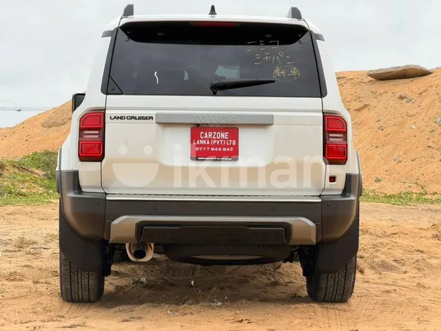 Toyota Land Cruiser Prado 2026 photo 3