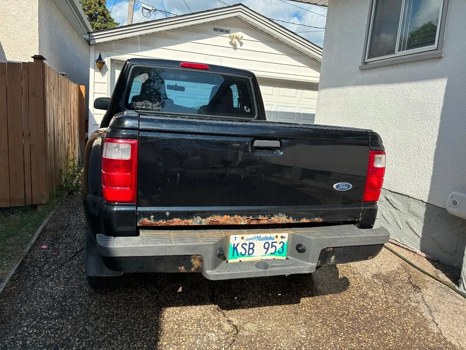 Ford Ranger 2004 photo 2