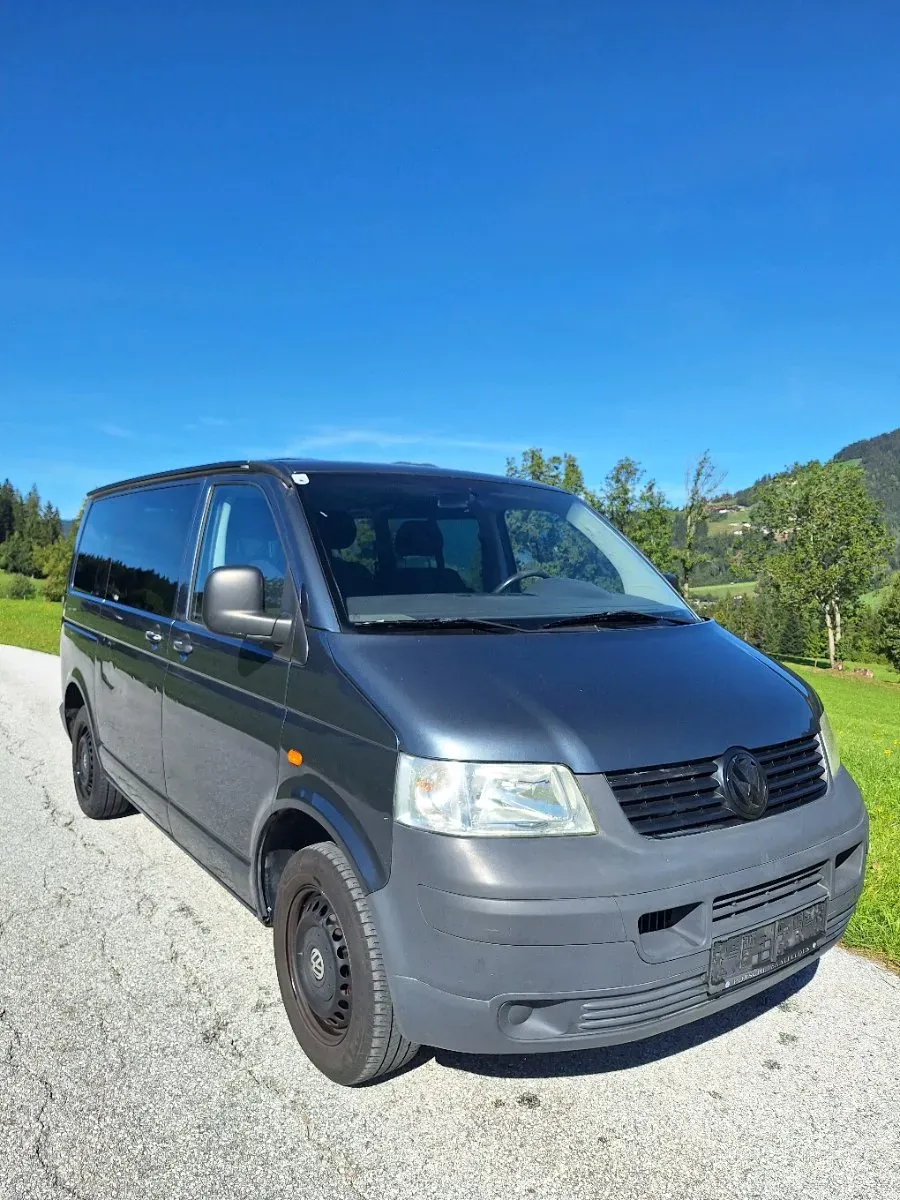 Volkswagen T5