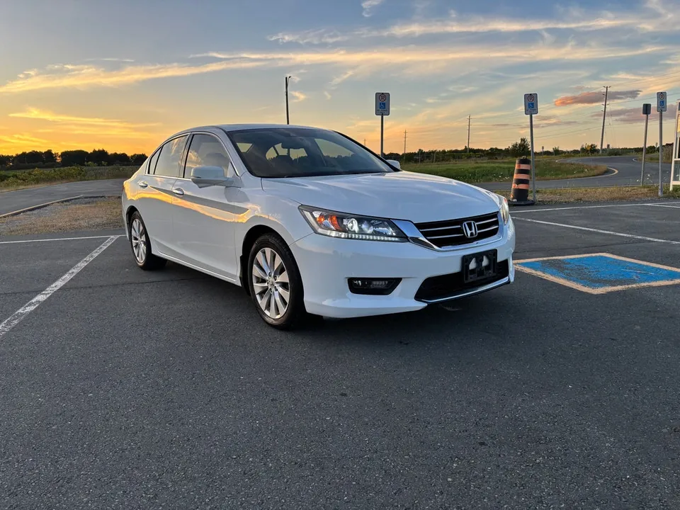 Honda Accord 2015 photo 2