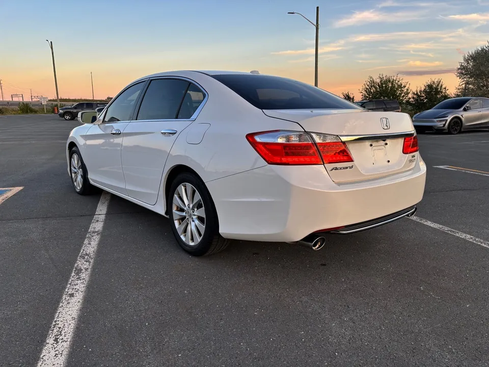 Honda Accord 2015 photo 3