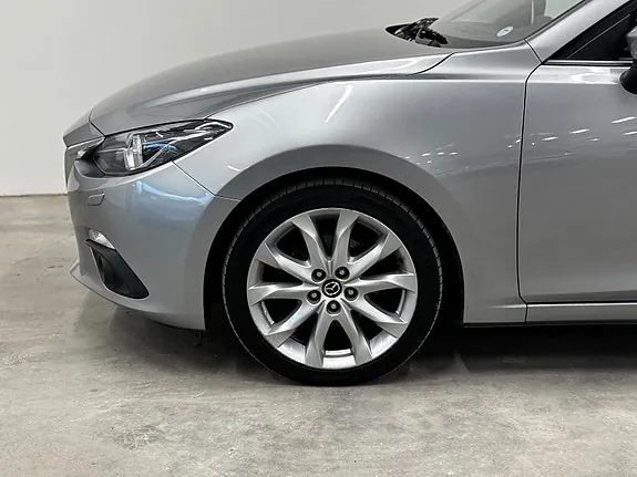 Mazda 3 2015 photo 3