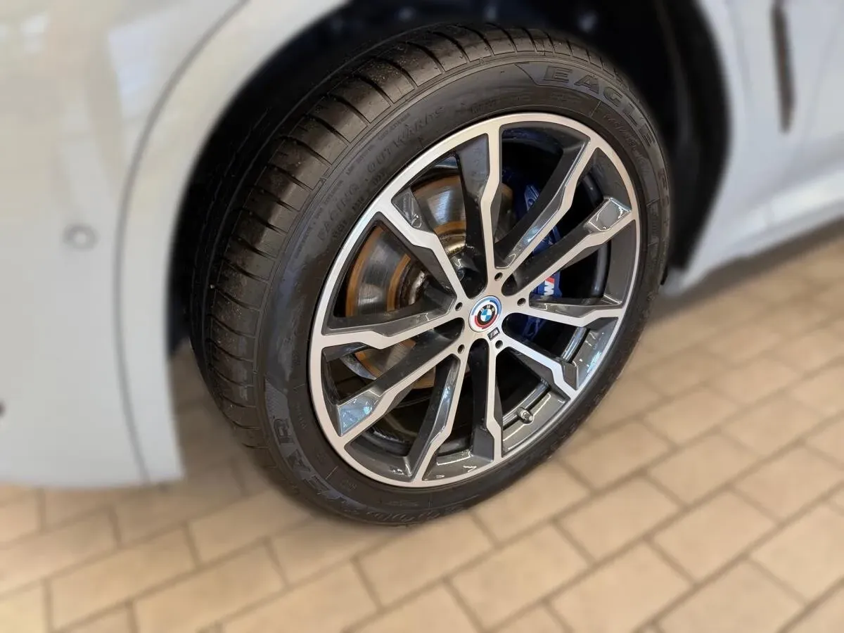 BMW X4 2022 photo 3