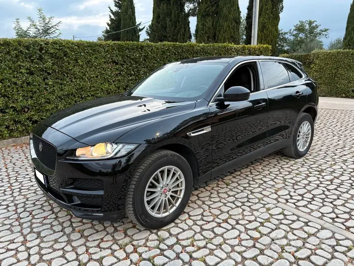 Jaguar F-Pace 2019 photo 5
