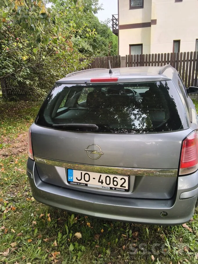 Opel Astra 2005 photo 4