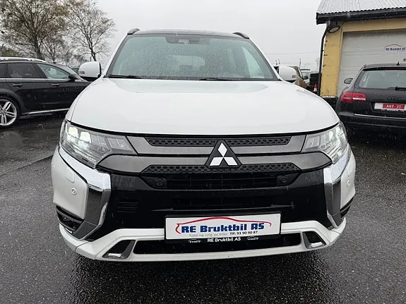 Mitsubishi Outlander 2020 photo 2