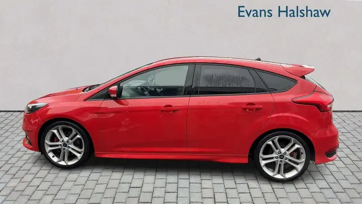 Ford Focus 2017 photo 3