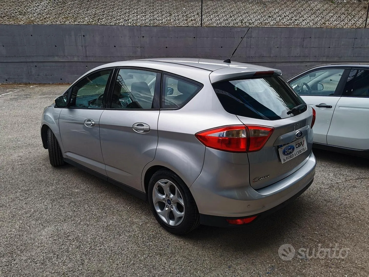 Ford C-Max 2013 photo 4