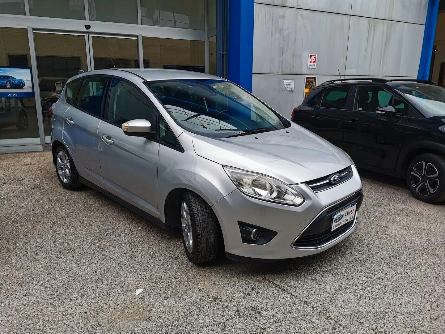 Ford C-Max 2013 photo 2