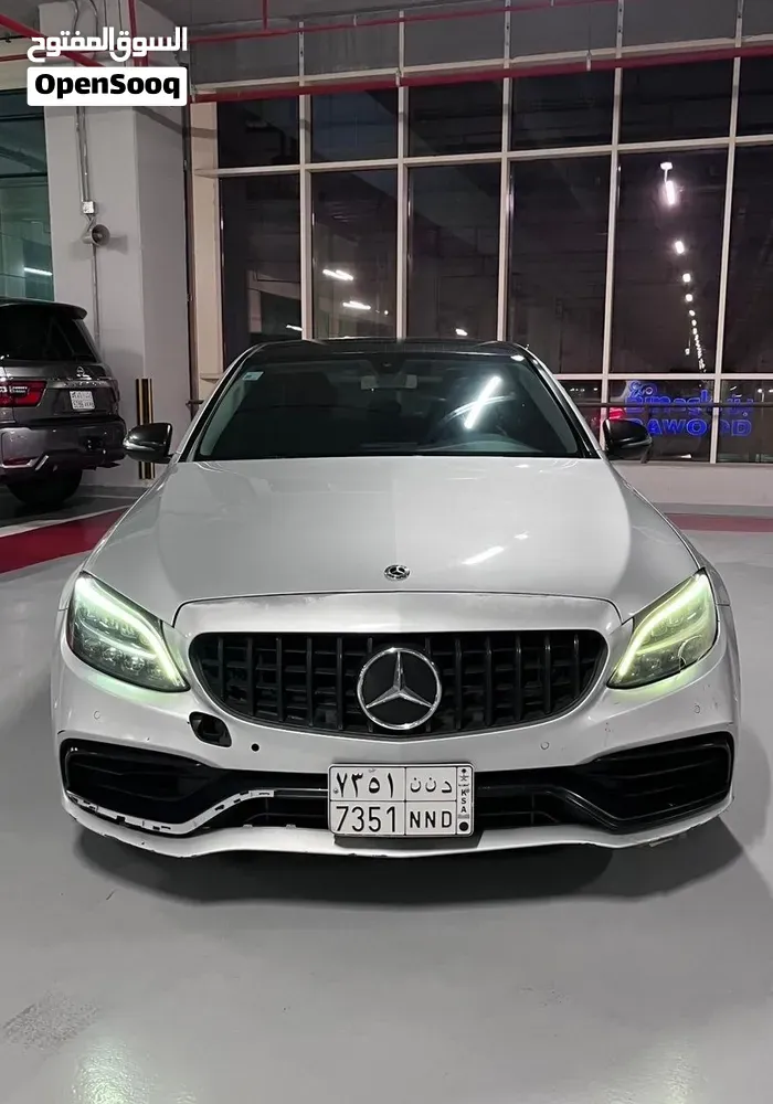 Mercedes-Benz C-Class 2020 photo 3