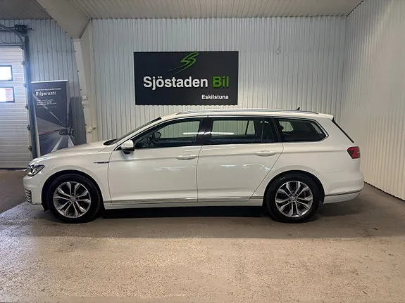 Volkswagen Passat 2019 photo 3