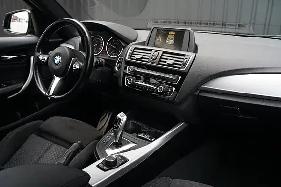 BMW 118D 2016 photo 5