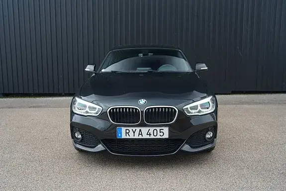 BMW 118D 2016 photo 3