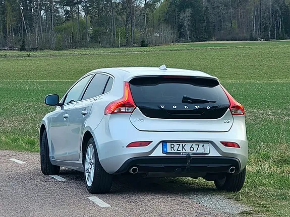 Volvo V40 2016 photo 4