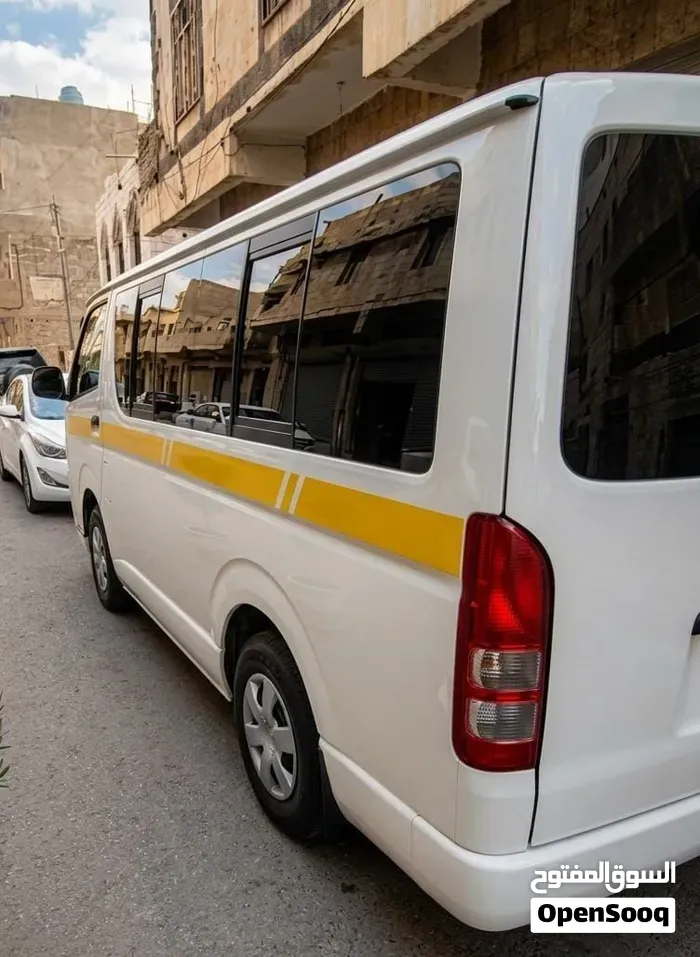 Toyota Hiace 2008 photo 4