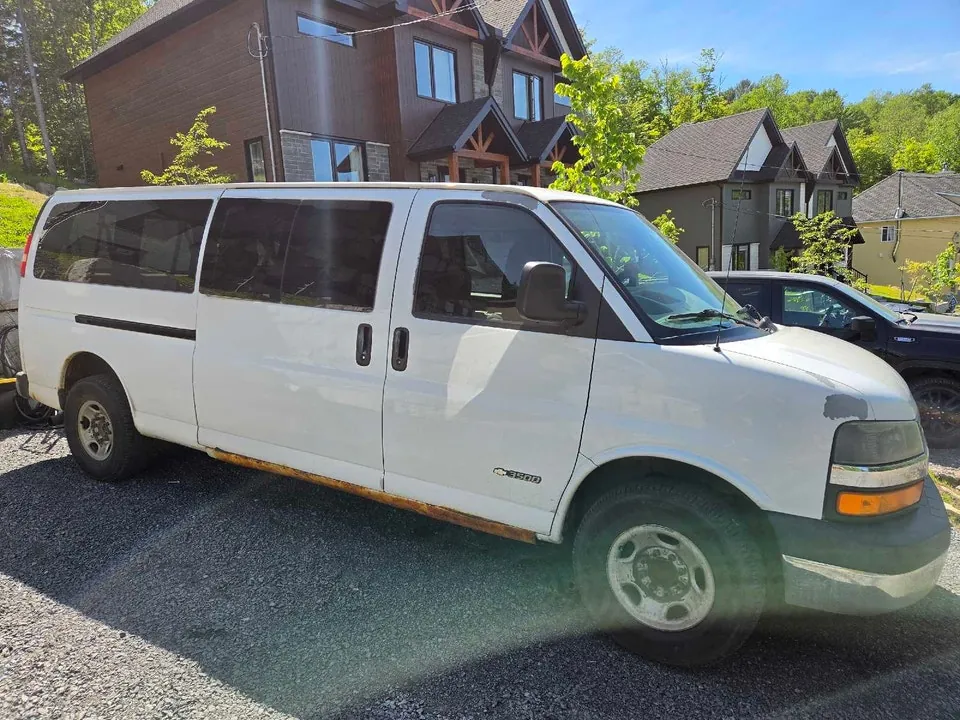 Chevrolet Express 2006 photo 2