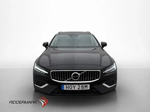 Volvo V60 2021 photo 2
