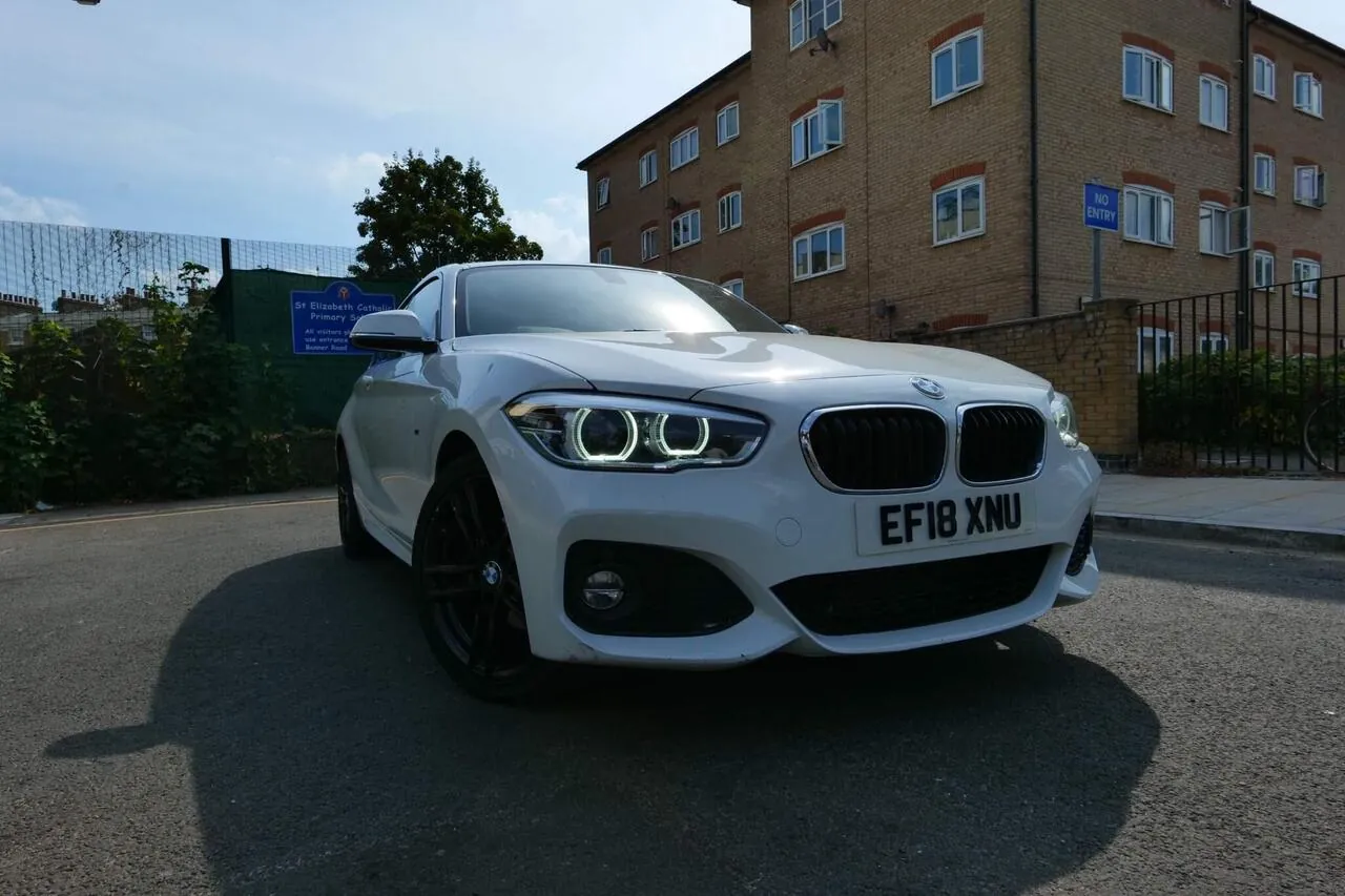 BMW 1 Series 2018 photo 2