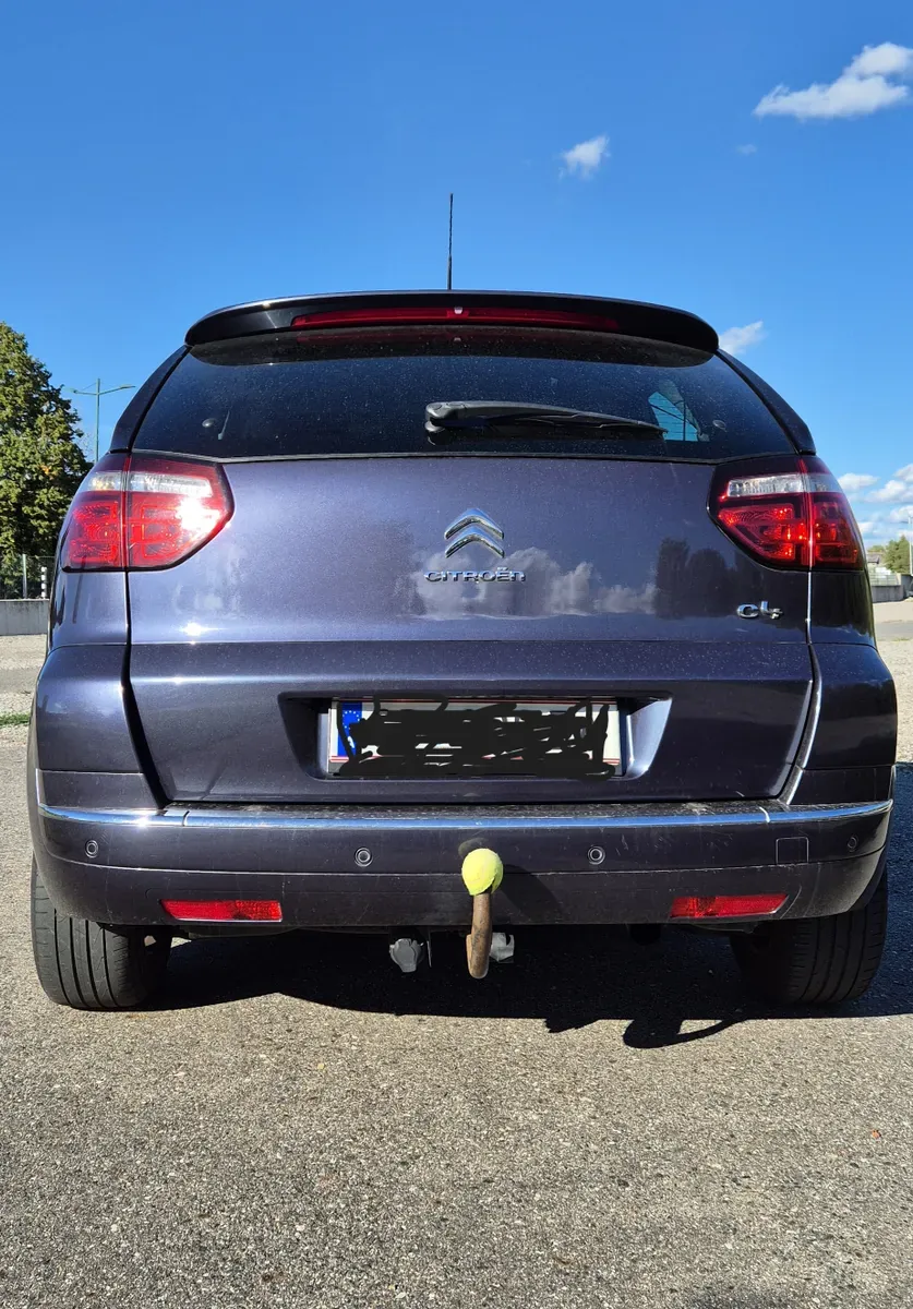 Citroen C4 Picasso 2011 photo 2