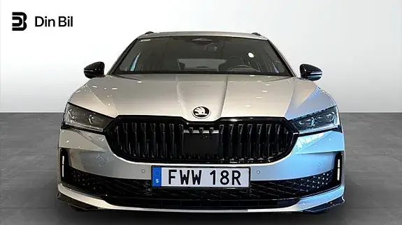 Skoda Superb 2026 photo 4