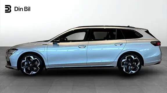 Skoda Superb 2026 photo 2