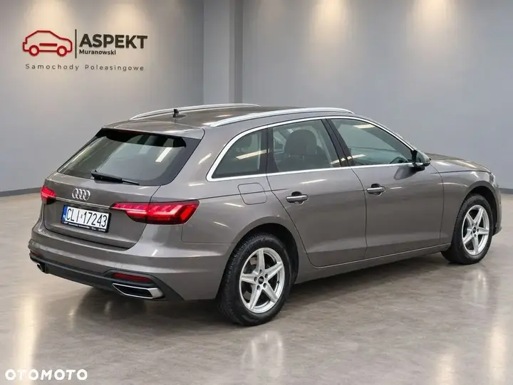 Audi A4 Avant 2021 photo 3