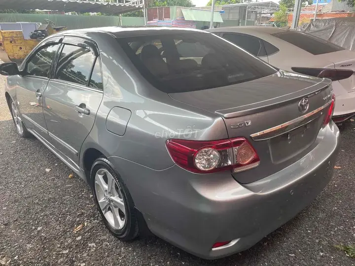 Toyota Corolla Altis 2011 photo 3