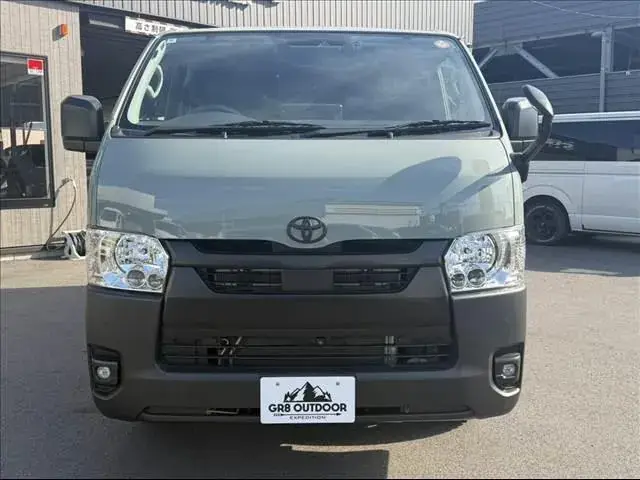 Toyota Hiace 2026 photo 2