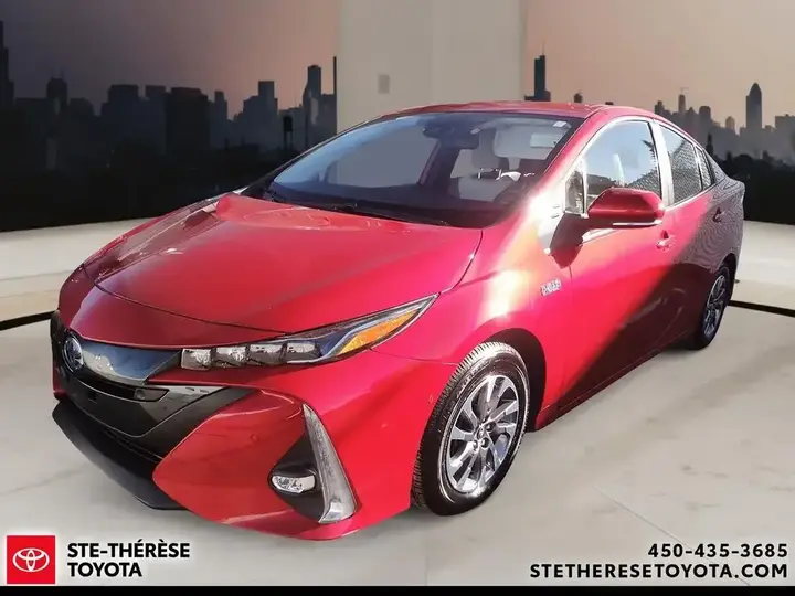 Toyota Prius Prime 2022 photo 3