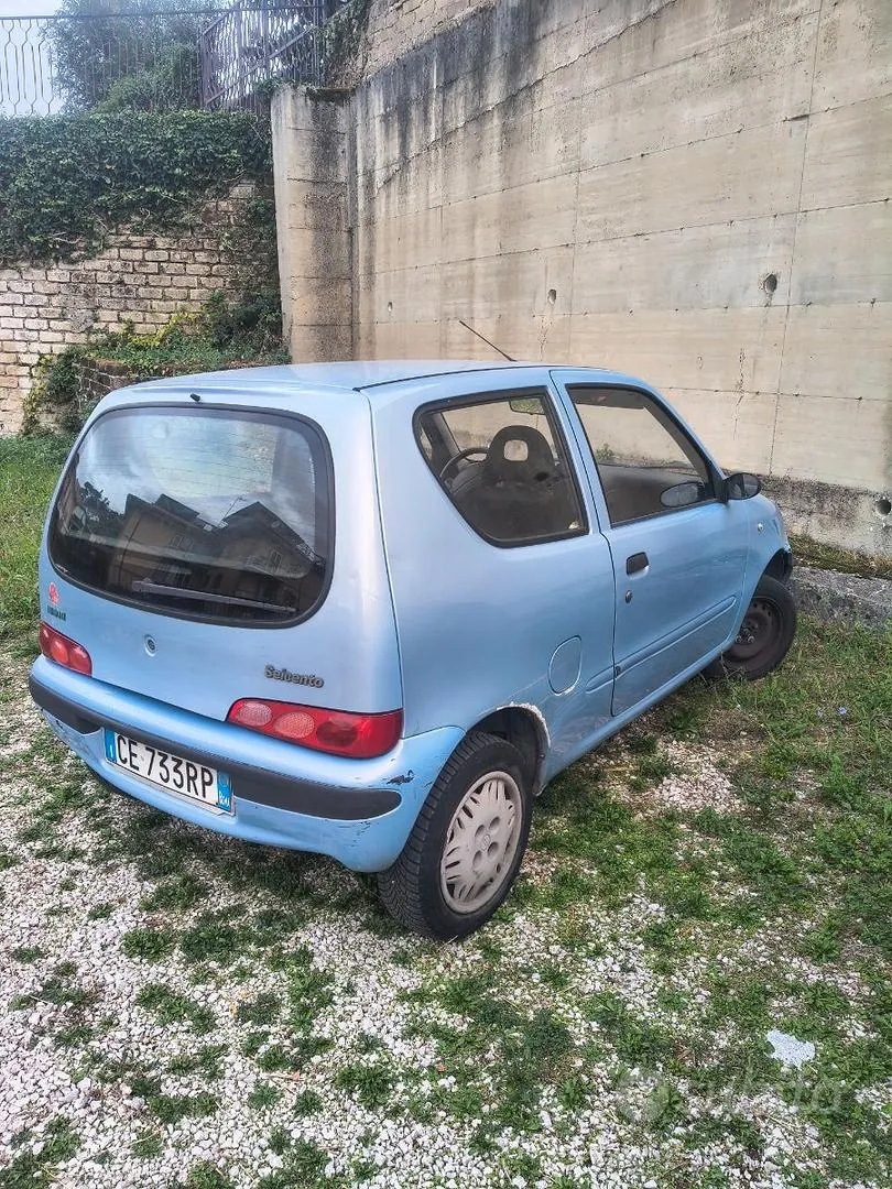 Fiat 600 2002 photo 2