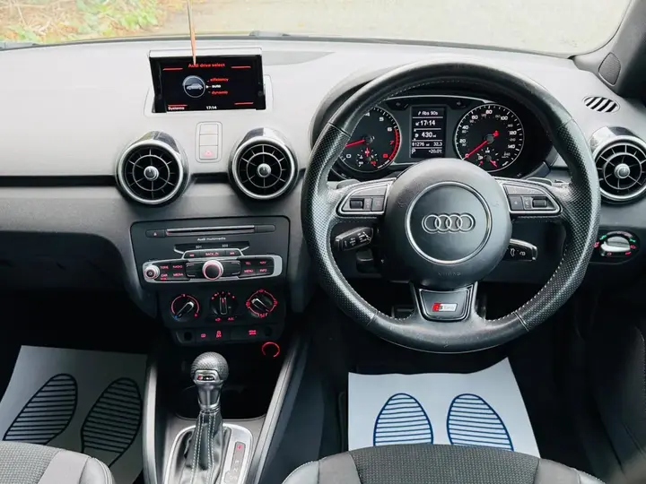 Audi A1 2016 photo 2