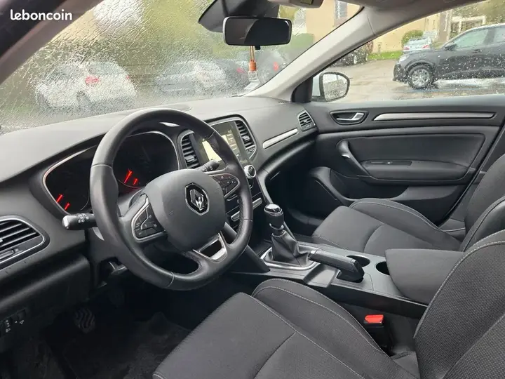 Renault Megane 2021 photo 3