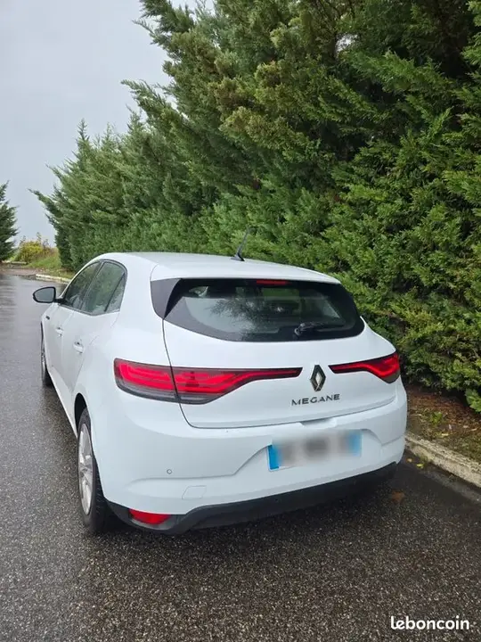 Renault Megane 2021 photo 2