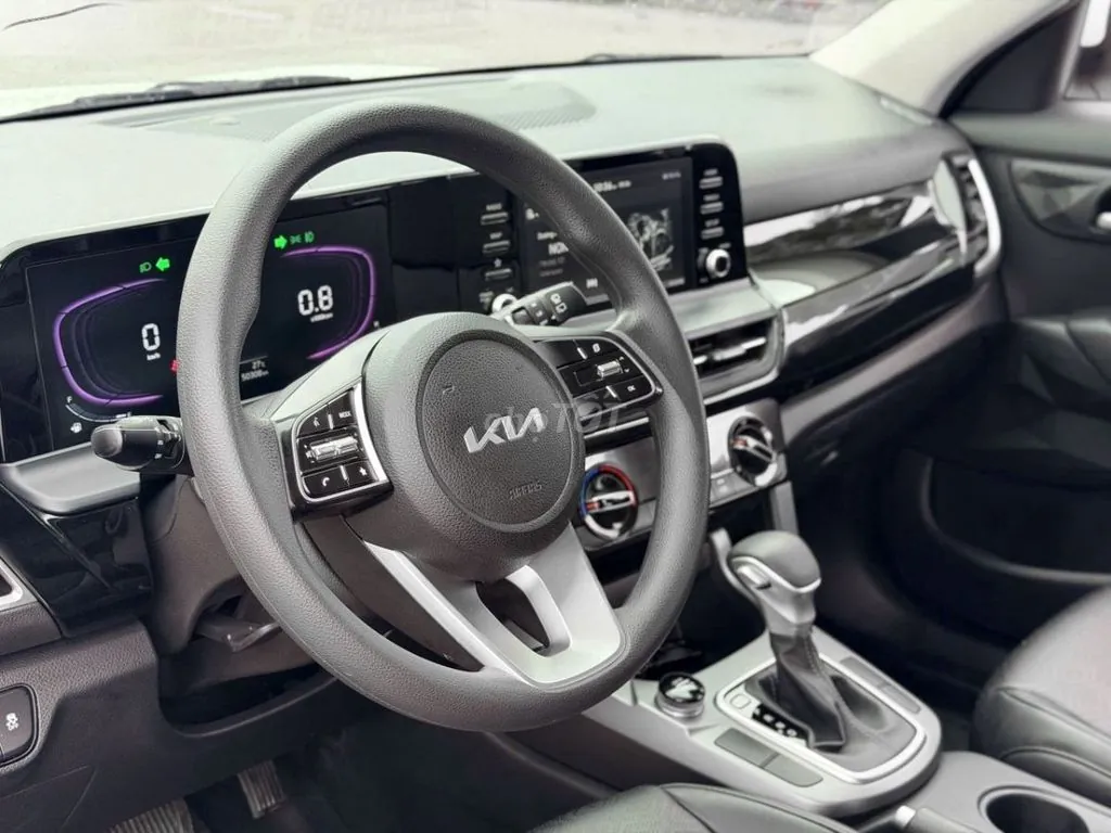 Kia Seltos 2024 photo 4