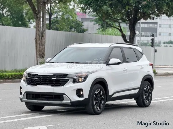 Kia Seltos 2024 photo 2