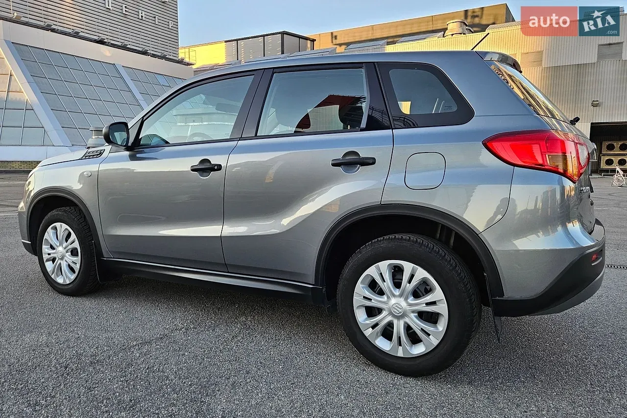 Suzuki Vitara 2018 photo 5