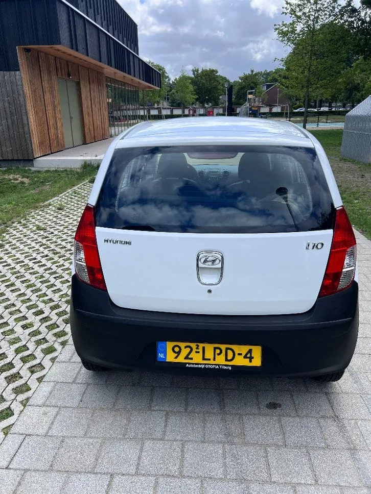 Hyundai I10 2010 photo 2