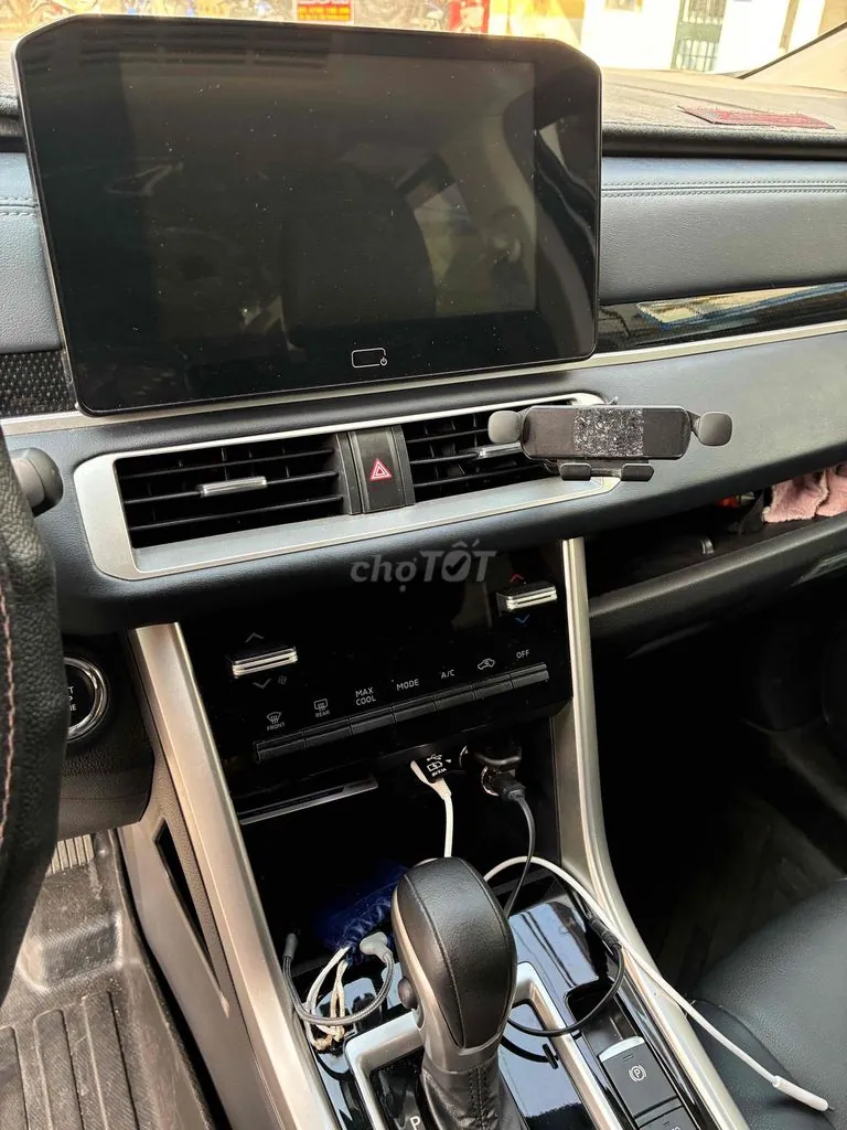 Mitsubishi Xpander Cross 2024 photo 4