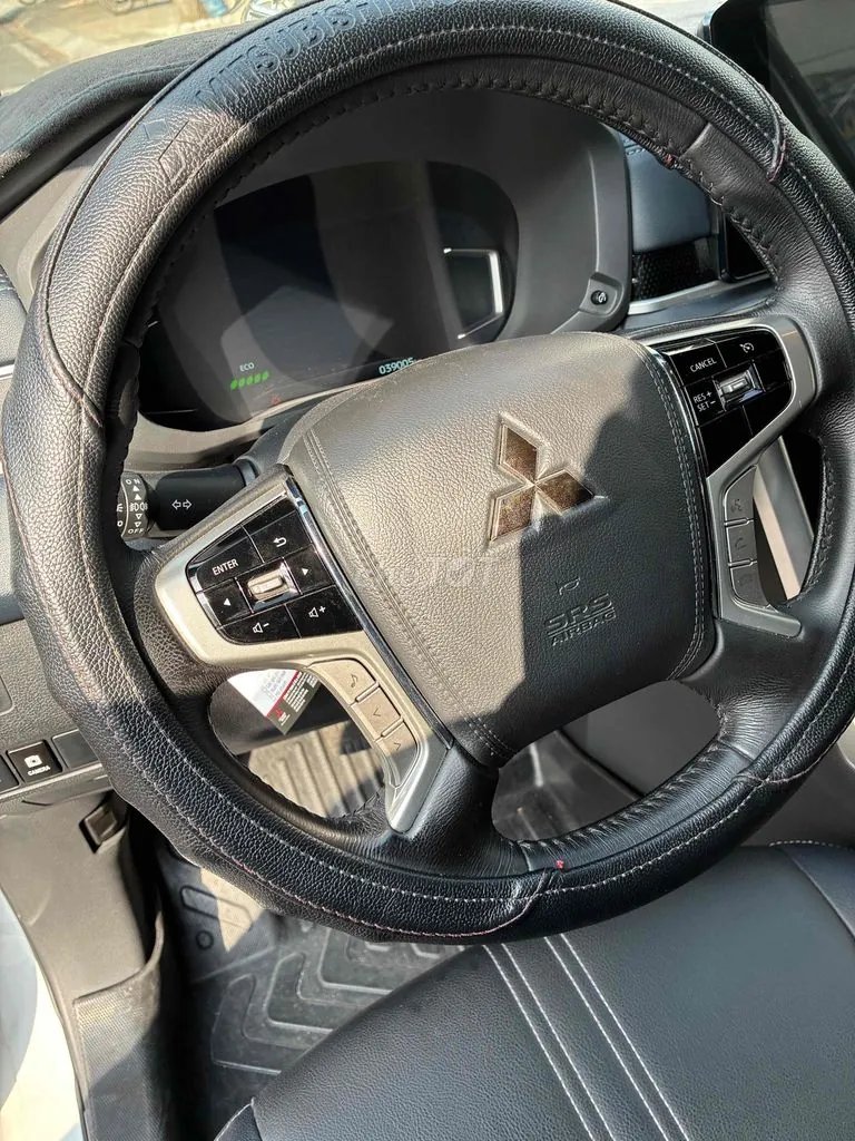 Mitsubishi Xpander Cross 2024 photo 3