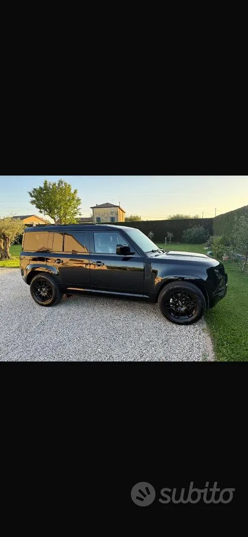 Land Rover Defender 2023 photo 2