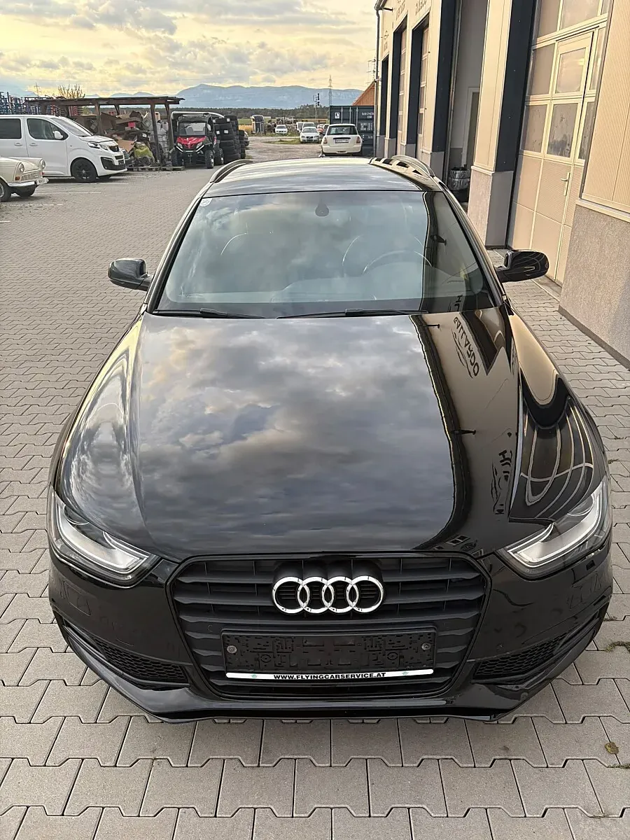 Audi A4 2015 photo 2