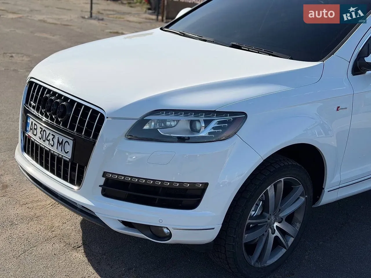 Audi Q7 2014 photo 5