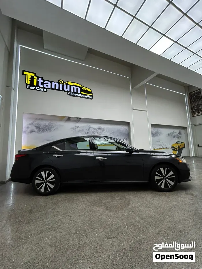 Nissan Altima 2020 photo 2