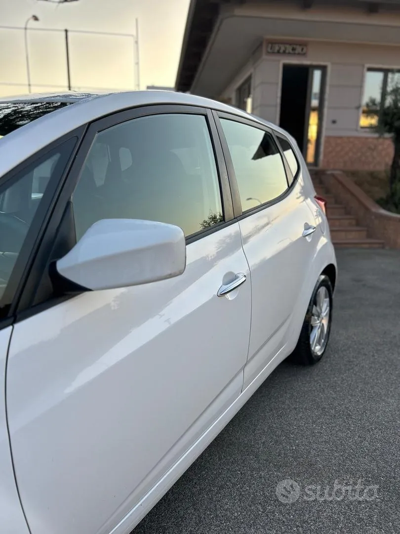 Hyundai Ix20 2011 photo 4