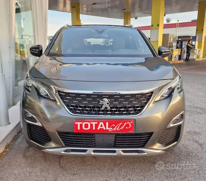 Peugeot 3008 2018 photo 2